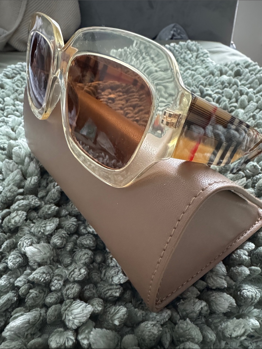 Burberry Clear Frame Brown Lens Women's Fashion Sunglasses
